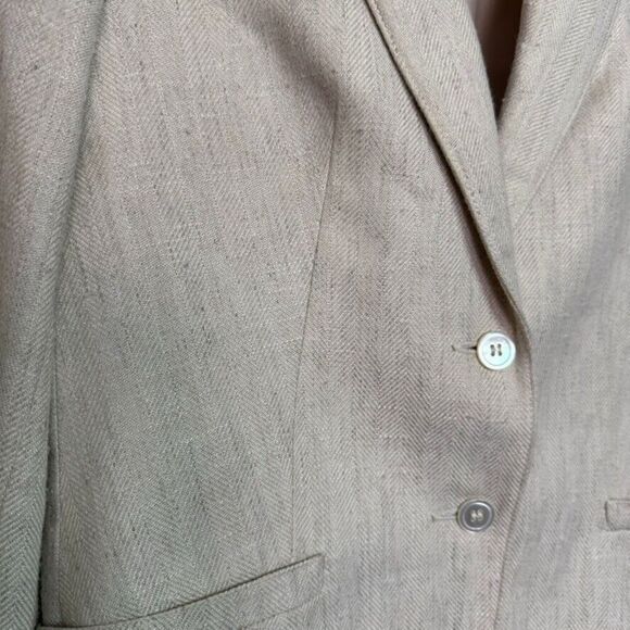 Vintage The Villager Blazer Women 10 Cream Pockets Button Union Made in The USA - Picture 7 of 9